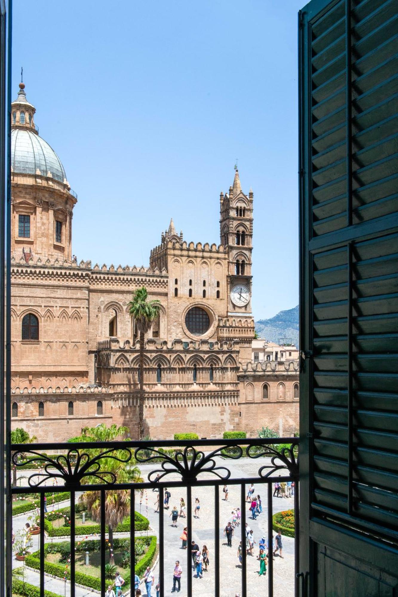 Cathedral View Apartments Palermo Eksteriør billede